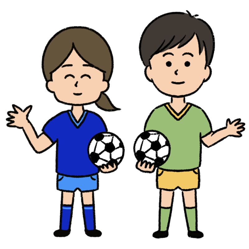 サッカーボールを持つ高校生